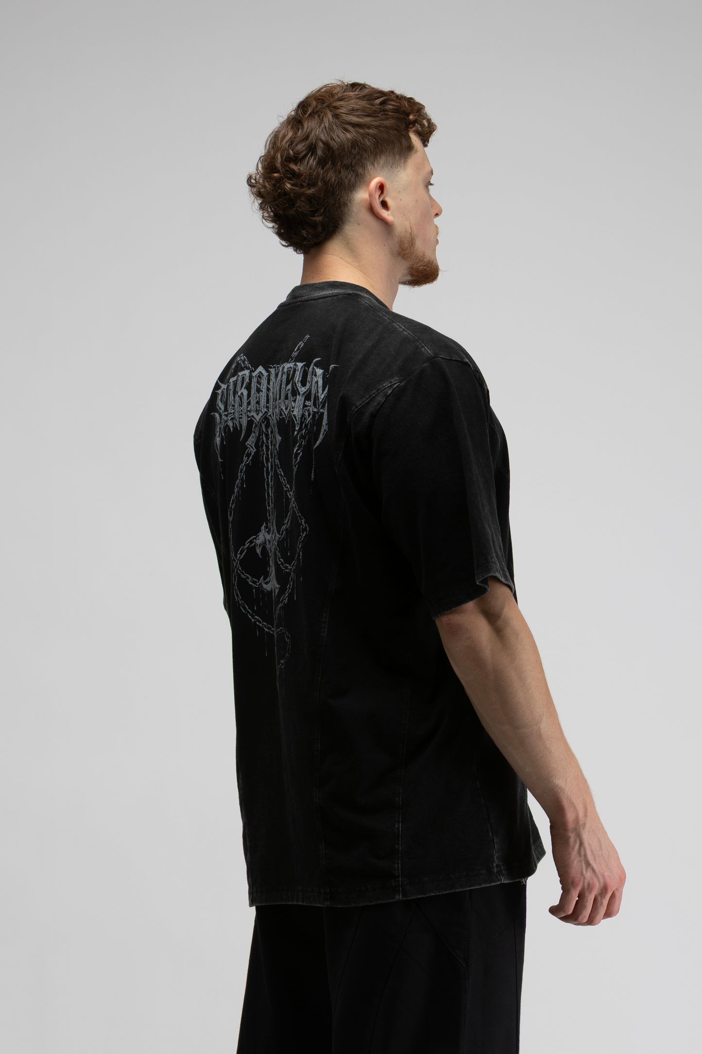 Bound oversize black