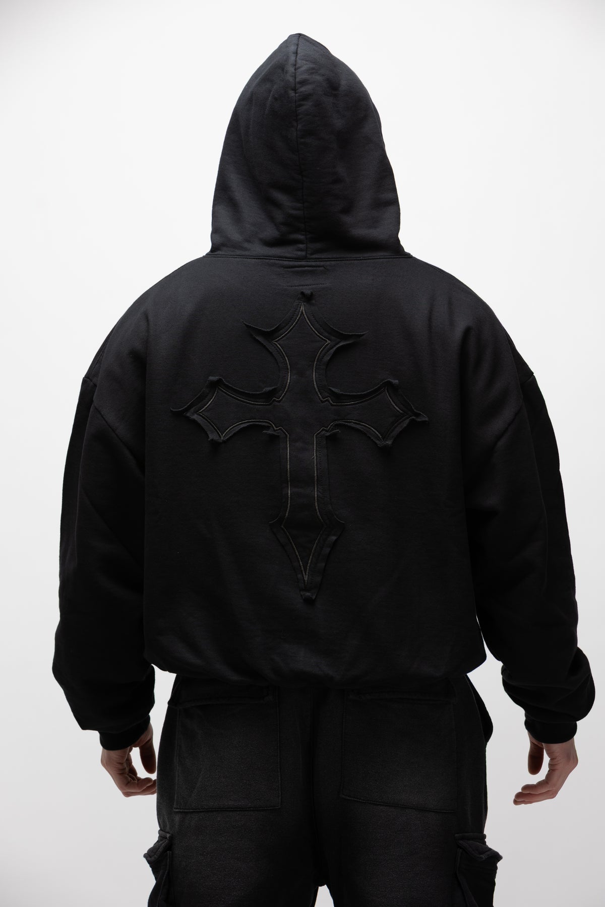 Cross hoodie black