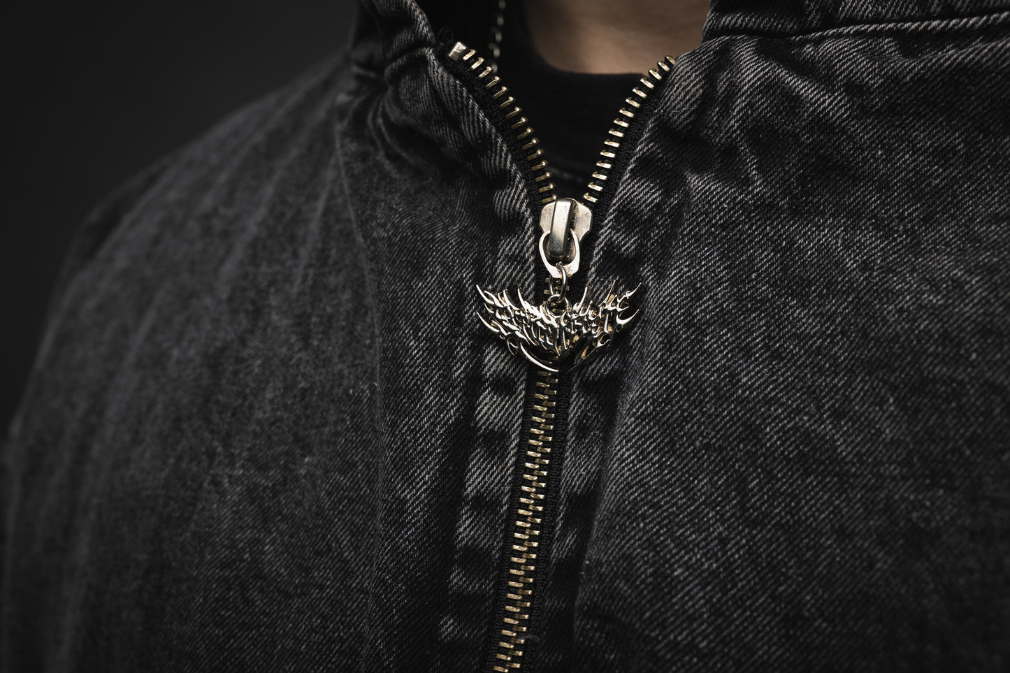 infernal-jacket_6_detalle.jpg