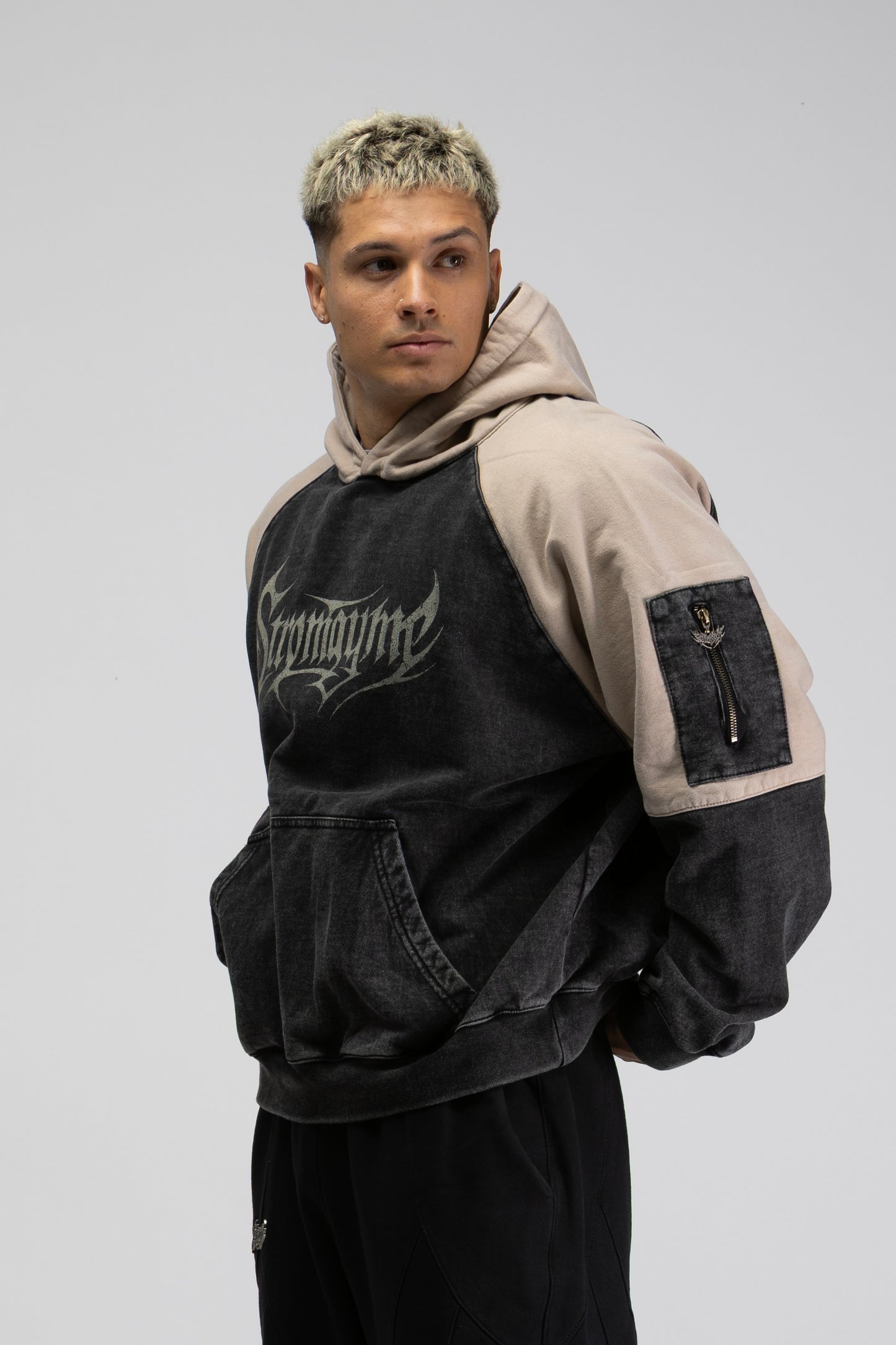 Alter hoodie Black/Beige