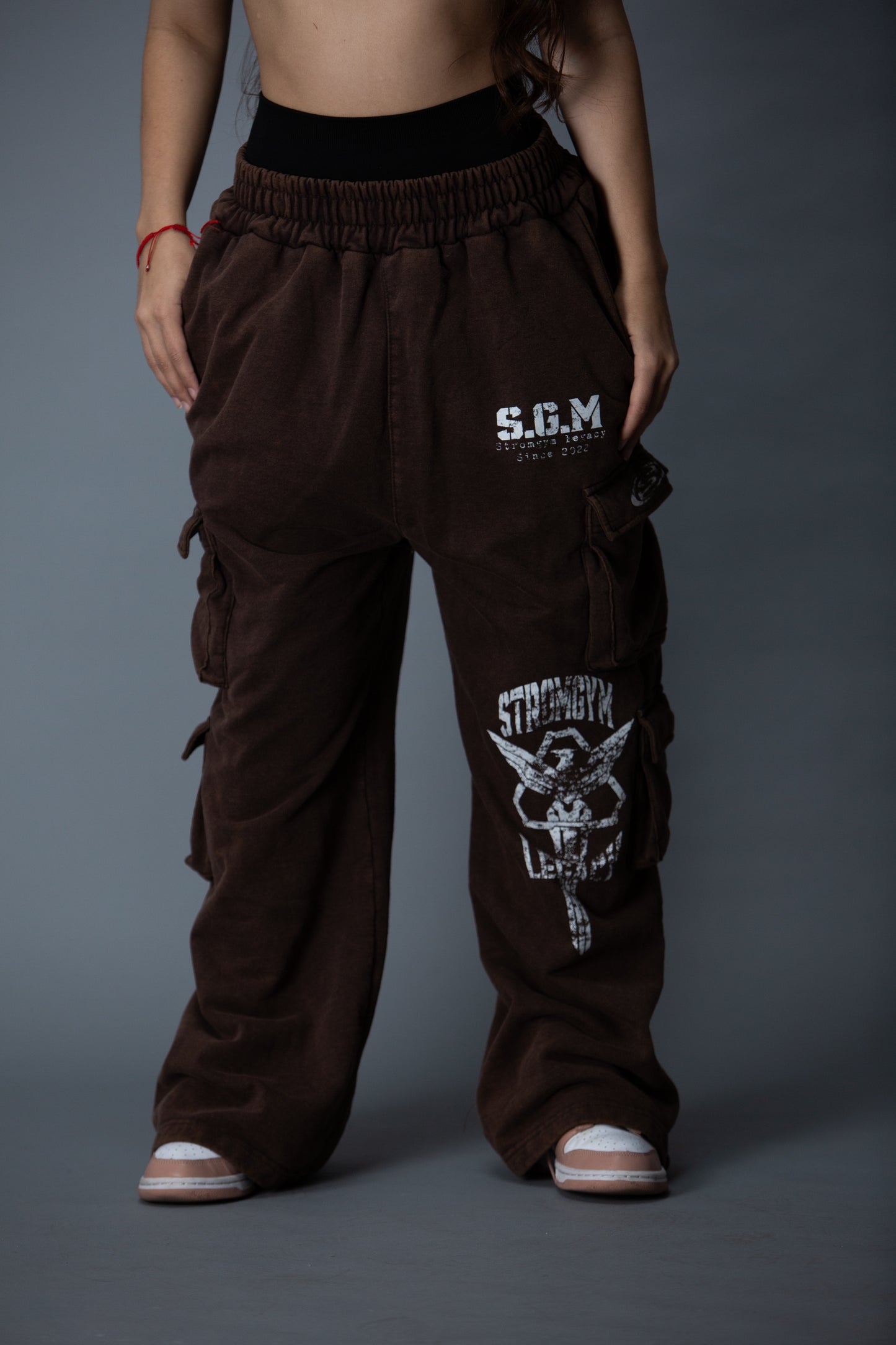 legion-cargo-pants_5_mujer.jpg